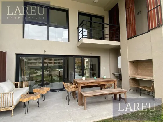 Departamento En Venta Con Renta 4 Ambientes  - Vivo Tortuguitas