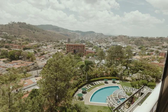 Apartamento En Alquiler. La Tahona