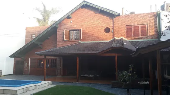 Casa En Ramos Mejia