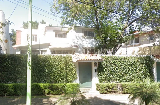 Casa A La Venta En Lomas De Chapultepec, Miguel Hidalgo, Cdmx, Remate Adjudicado
