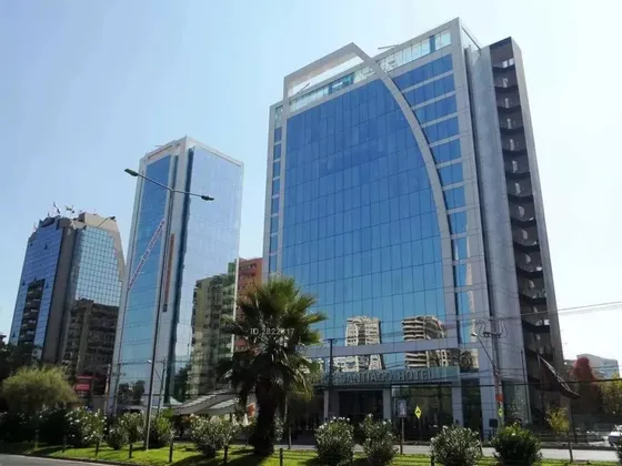 Exclusivas Oficinas 236 M2, Kennedy Frente Al Parque Arauco