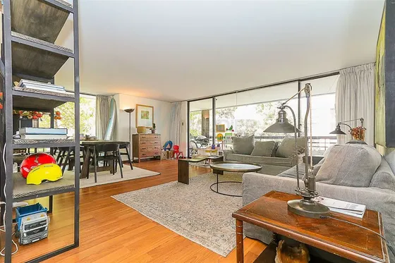 Departamento En Venta De 3 Dorm. En Las Condes