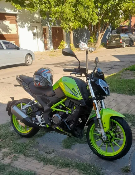 Benelli 250