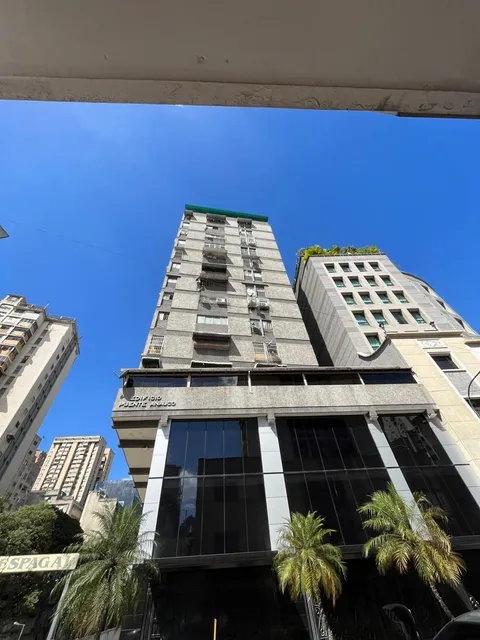 Venta De Pent House Urb La Candelaria
