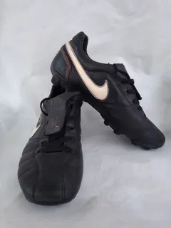 Nike ronaldinho 10 best sale