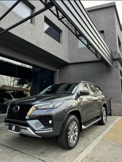 Toyota Sw4 2.8 Srx 204cv 4x4 7as At