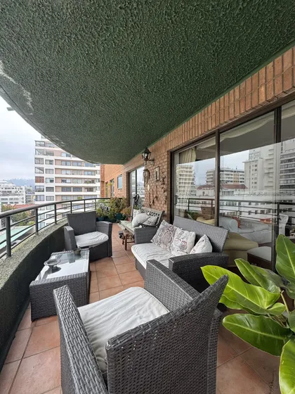 Departamento Central Ubicado En Los Ponientes Viña Del Mar