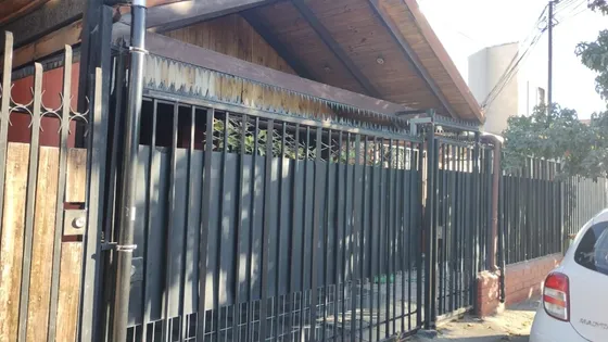 Casa En Avendia De Un Piso A 5 Minutos Metro  Sotero Del Rio
