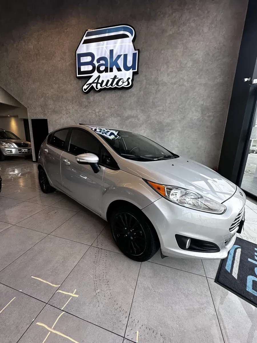Ford Fiesta Kinetic 1.6 Se Plus Powershift 120cv