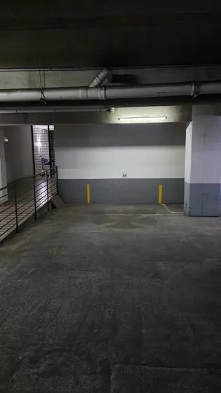 Venta De Estacionamiento Los Militares