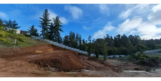 Amplio Terreno En Excelente Ubicación En Los Pinos De Renaca