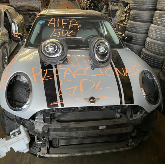 Mini Cooper Clubman 3 Cil. Hatchback 2021 A/t. Auto X Partes