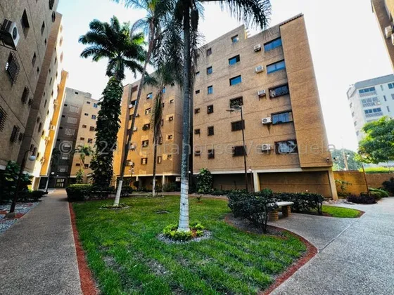 Rafael Carrasquel Vende Bello Y Acogedor Apartamento, De Estilo Minimalista Con Hermosos Acabados Ubicado En La Urbanización Del Este Barquisimeto Lara, Rc