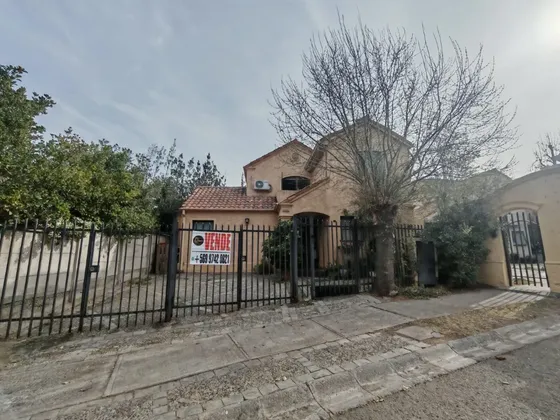 Oportunidad Casa Ubicada En El Mejor Sector De Pedro Fontova