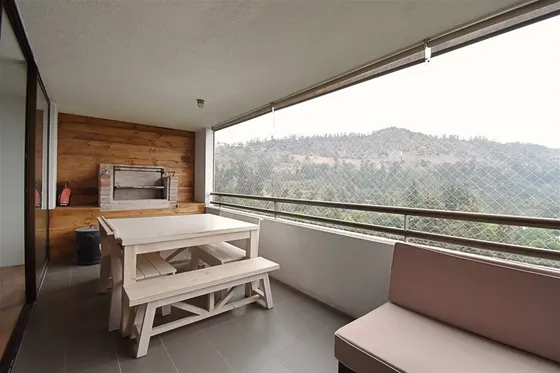 Remodelado / Duplex / Vista Santiago / Impecable