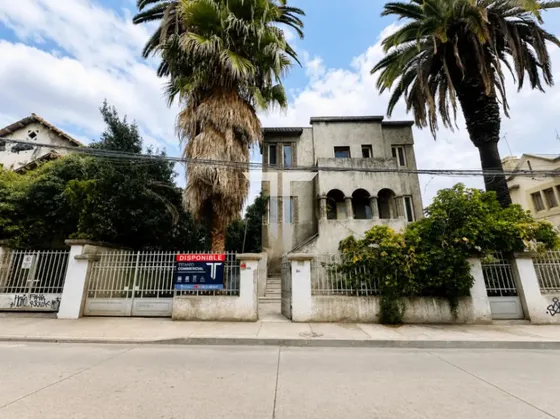 Casona Patrimonial De 1930 Con Gran Potencial