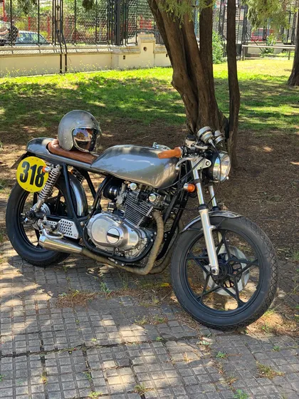 Suzuki Gs450 Café Racer