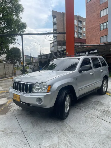 Jeep Grand Cherokee 4.7 Limited Automática
