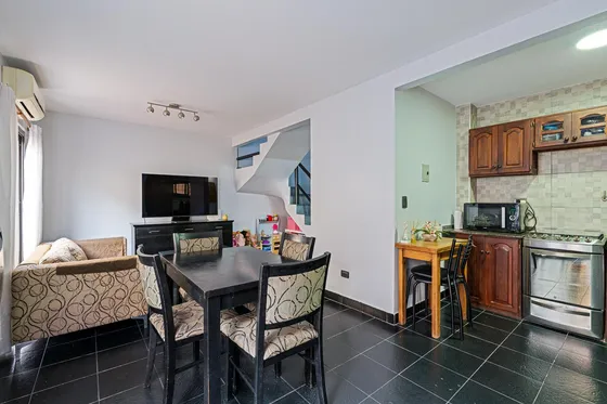 Ph - Venta - 3 Ambientes - Patio Con Parrilla - Villa Urquiza