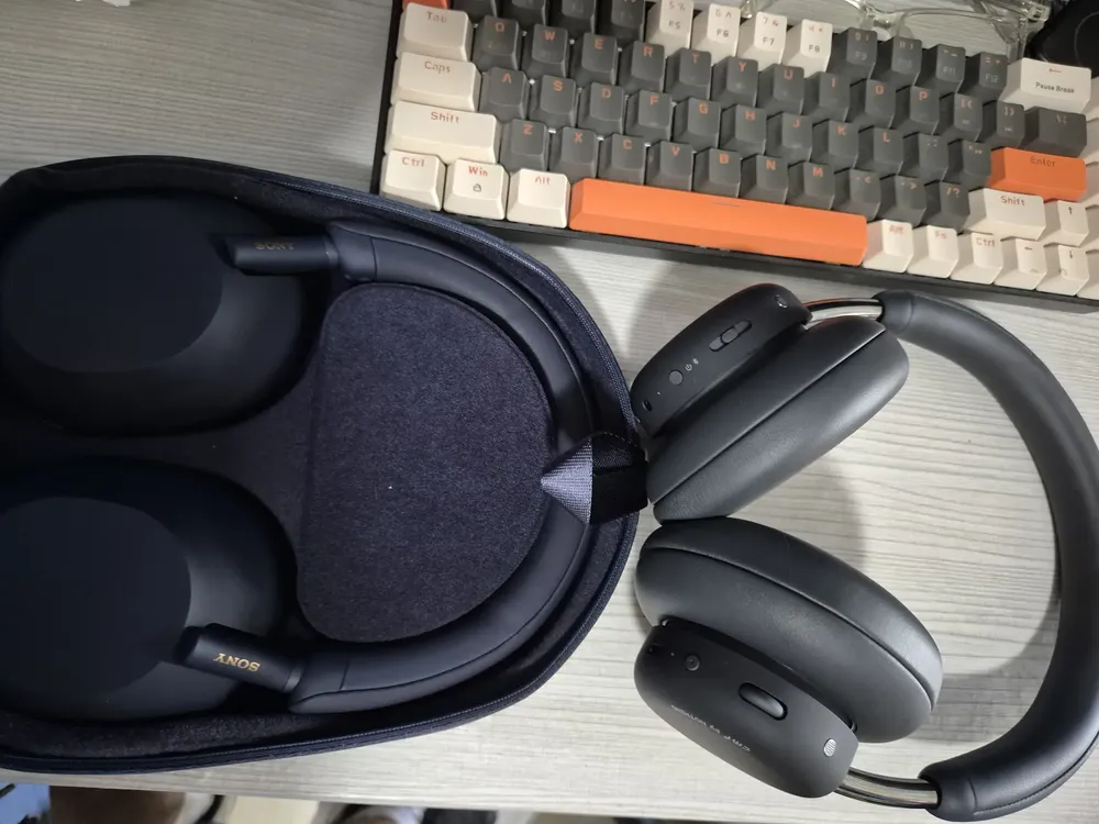 CMF by nothing Headphone Pro Audífonos inalambricos Gris oscuro