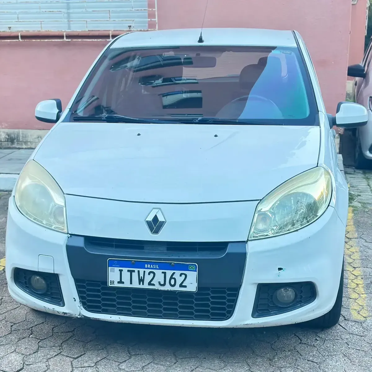 Renault Sandero 2013 1.6 8v Expression Hi-flex 5p Renault Sandero 2013 1.6 8v Expression Hi-flex 5p