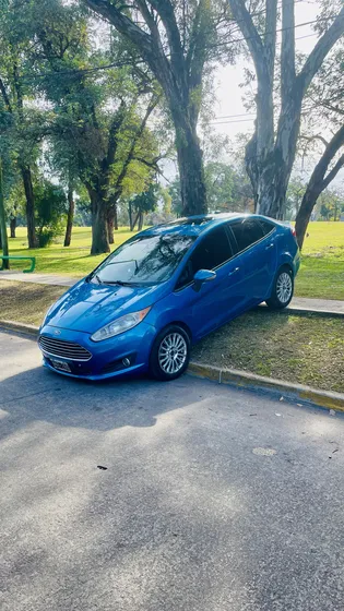 Ford Fiesta Kinetic 1.6 Se Plus 120cv