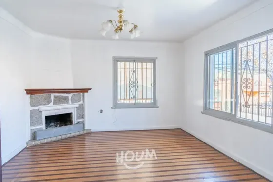 Casa En Venta De 6 Dorm. En Quilpué