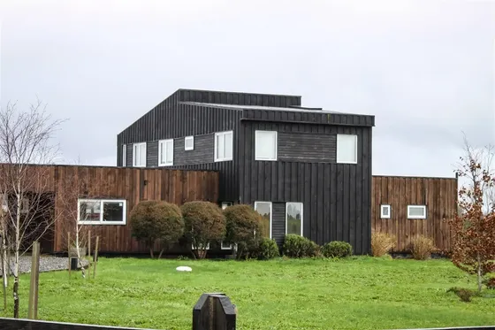 Casa En Venta De 4 Dorm. En Sector Pichilaguna Llanquihue