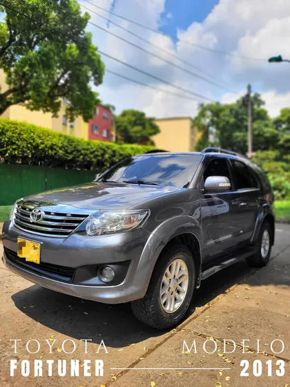 Toyota Fortuner 2.7l 4x4