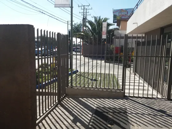 Remato Dpto Y Estacionamiento Lado Salesianos Bus A Puerta