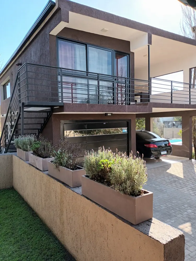 Apartment with Pool in Estancia Vieja – Short-Term Rental