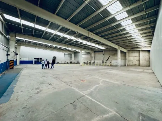 San Pedro Barrientos, Tlalnepantla, Edomex, Bodega Industrial En Renta.