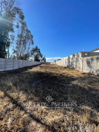 Amplio Terreno En Arriendo, Sin Rol, Av. Guillermo...