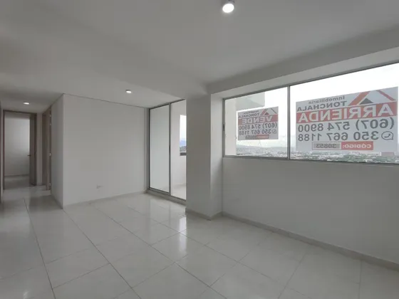 Apartamento En Venta En La Riviera. Cod V30854