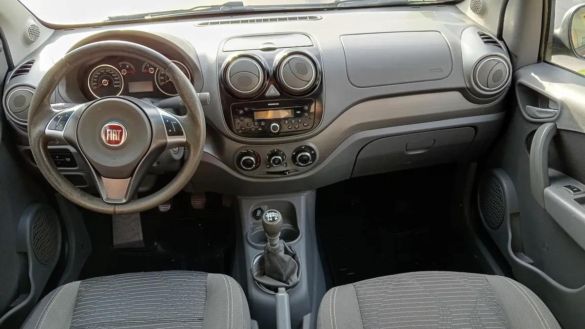 Fiat Palio 1.4 Attractive 85cv525969383941754887