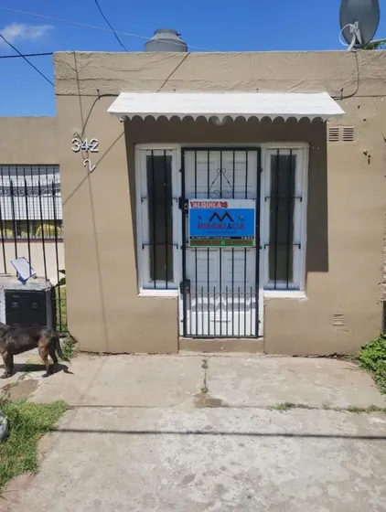 Casa En Alquiler En Burzaco (corimayo)