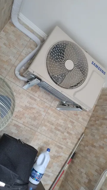 Instalação E Manutenção De Ar Condicionado E Elétrica Em Ger