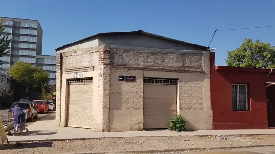 Galpón Comercial Con Plusvalía | Independencia | Club Hípico