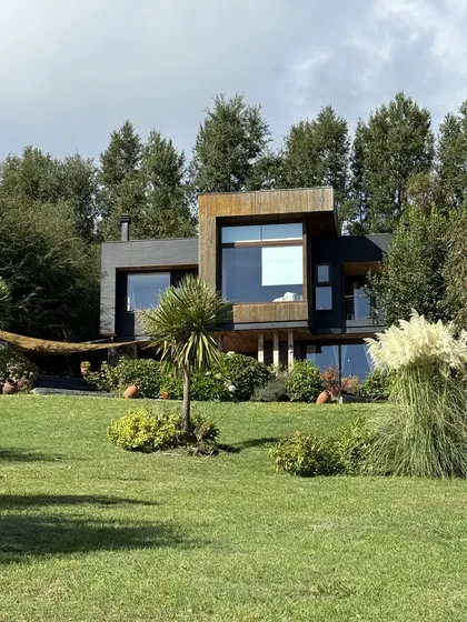 Casa Vista Panoramica Lago Villarrica 7 Kms Pucón 600 Mst2