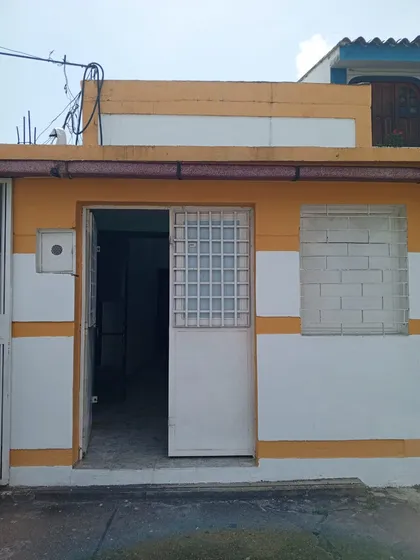 Local En La Calle Sucre Norte Al02-1924sc-fnar