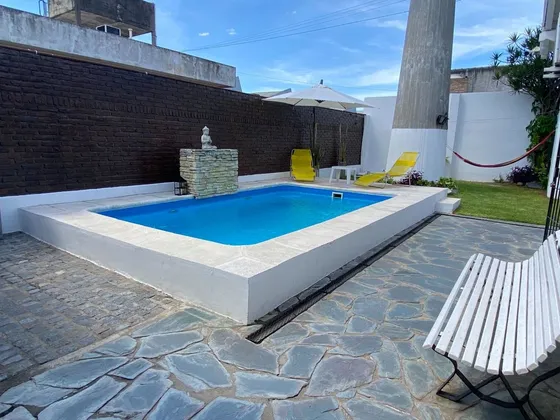 Venta Casa 5 Ambientes Isidro Casanova Pileta Clim