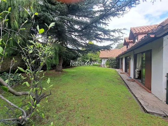 Casa En Venta 5 Dormitorios, Quinchamali Central,las Condes
