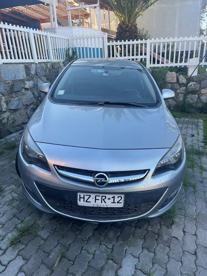 Opel Astra K Enjoy Hb5 1.4t Mt