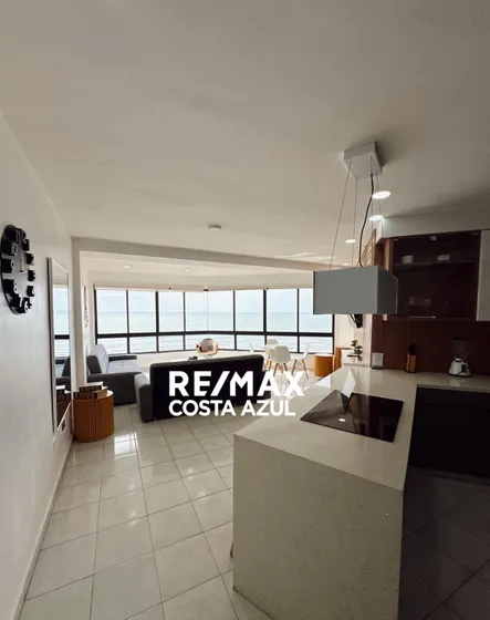 Remax Costa Azul Vende Apartamento De 85 M2 Frente Al Mar En Tucacas, En El Edificio Rio Mar
