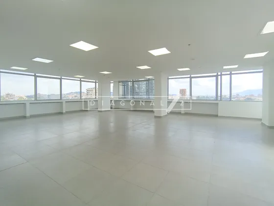 Oficina En Arriendo En Santa Ana Occidental