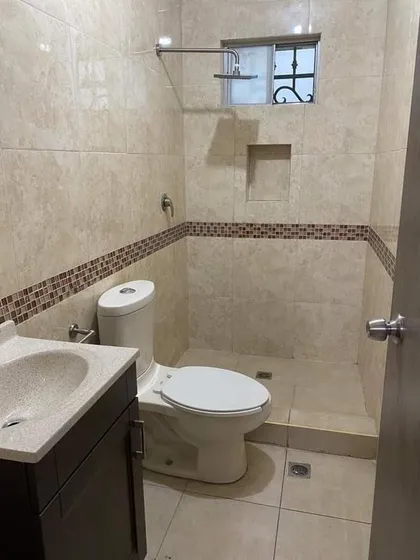 Casa En Venta En Col. Las Brisas,  Sur De Mty