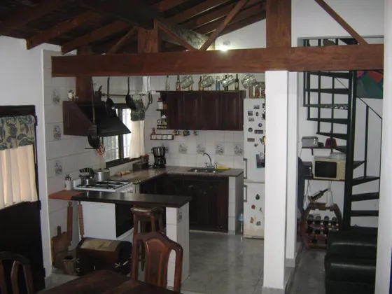 Ph En Venta - 4 Dormitorios 2 Baños - 217mts2 - Villa Madero