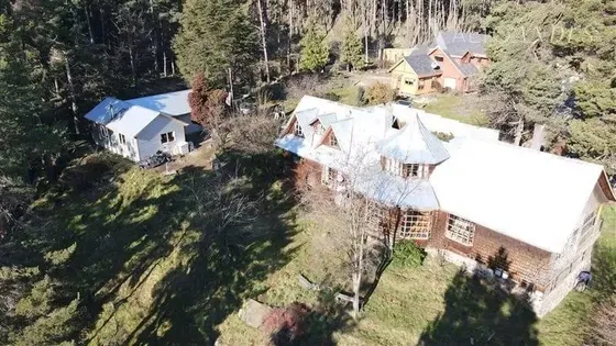 Venta 2 Casas En Coyhaique Sector Los Pinos