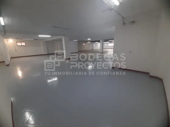 Arriendo Bodega Disponible Sector  Barrio Caribe
