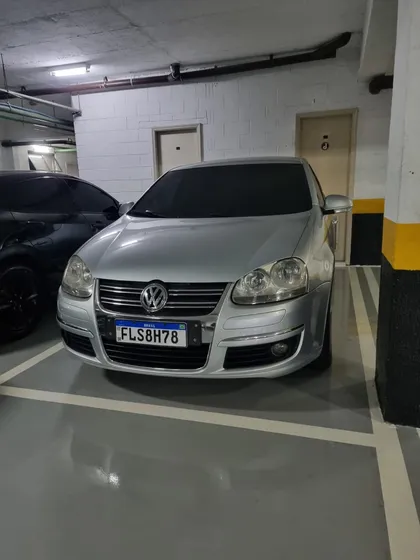 Volkswagen Jetta 2.5 4p